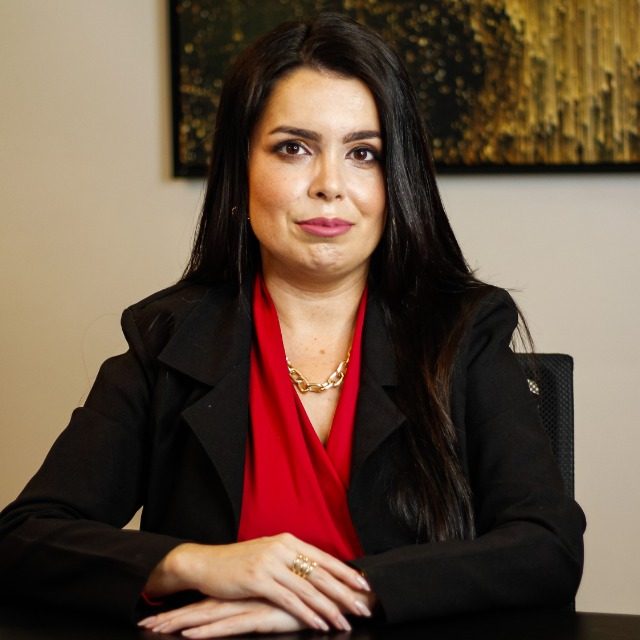 Adriana Gimenes Fraga, advogada em Araxá